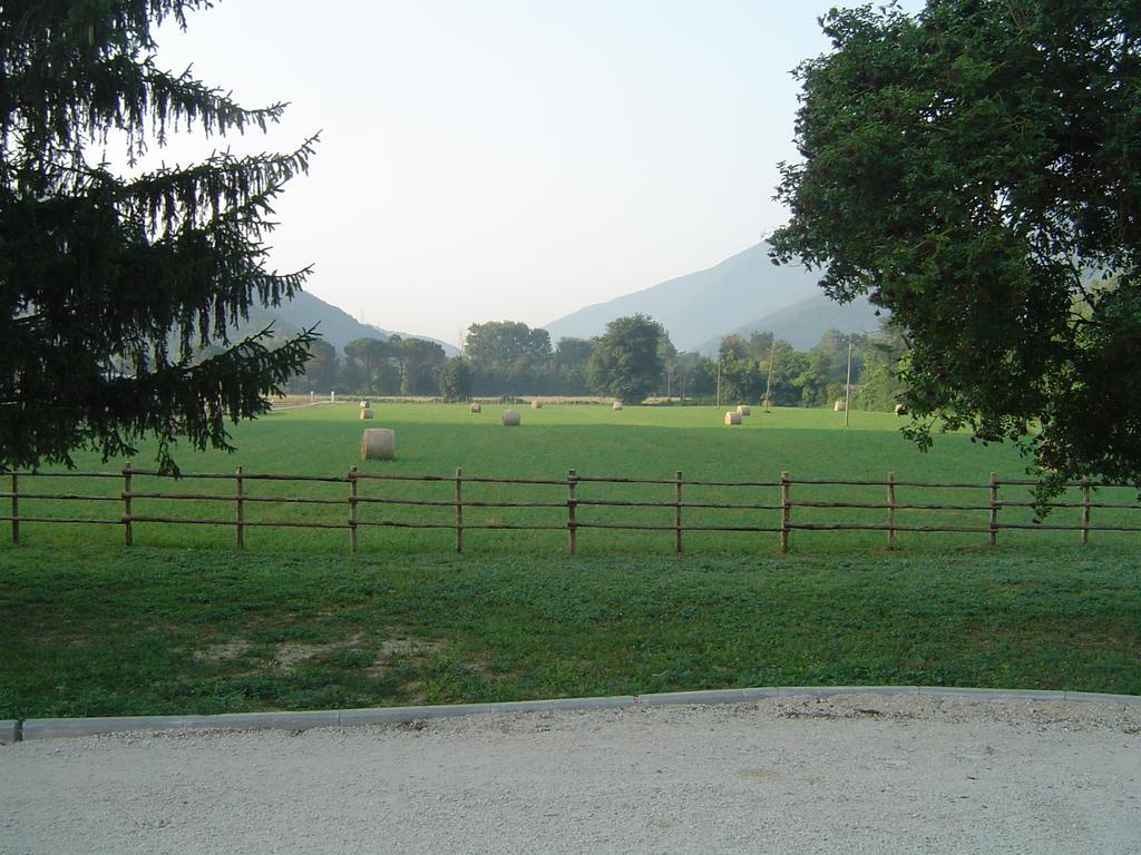 L' Antico Casale Villa Le Marmore Bagian luar foto
