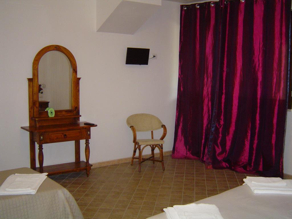 L' Antico Casale Villa Le Marmore Bagian luar foto